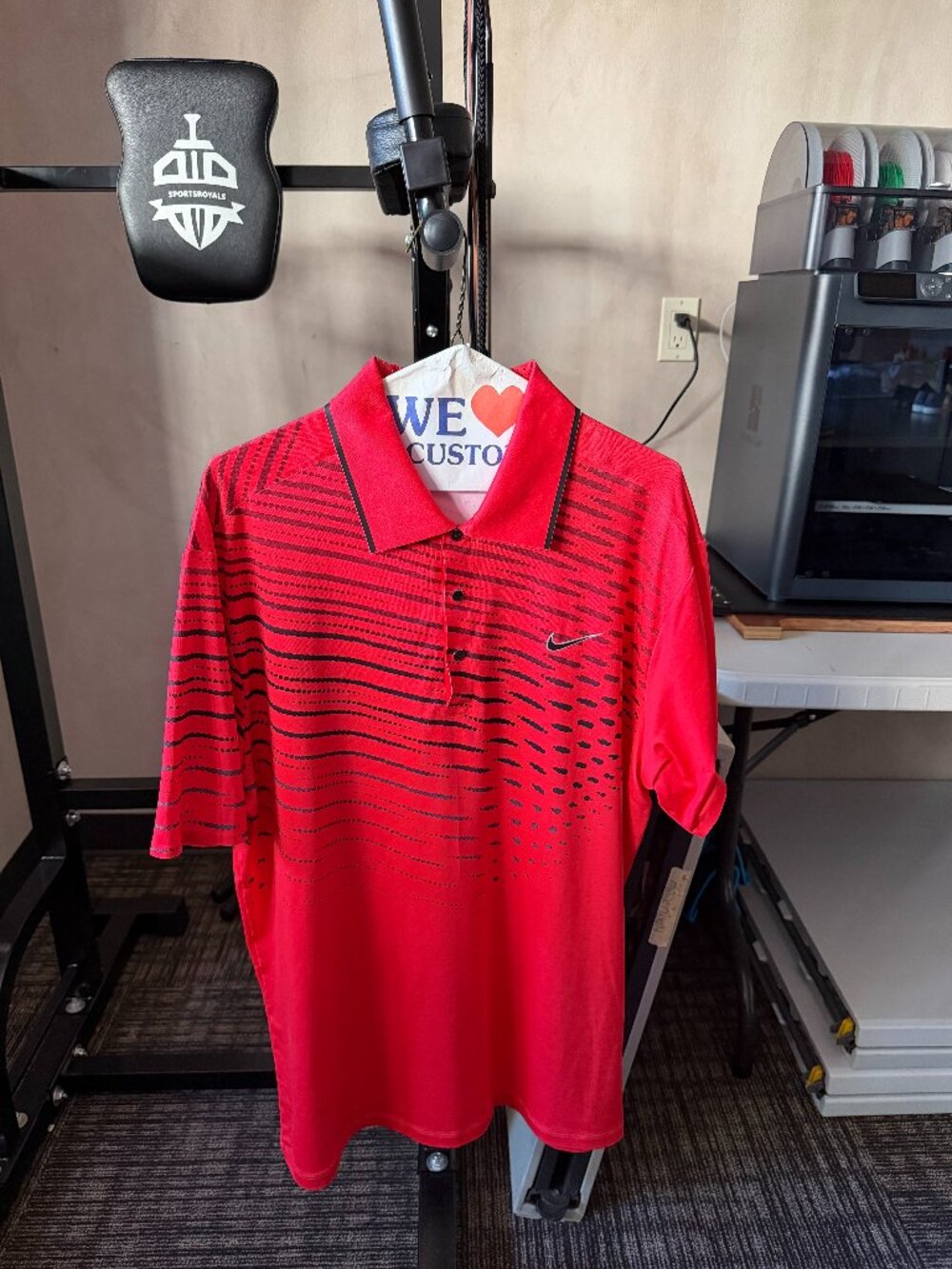 Nike Tiger Woods Men’s Medium Red Black Engineered Stripe Dri-FIT Polo